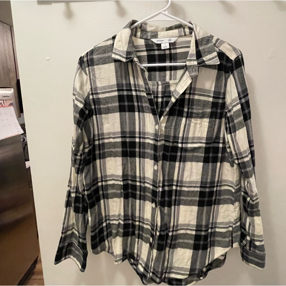 Old Navy Black and White Plaid Shirt